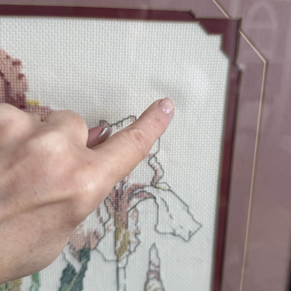 Framed Cross Stitch Iris II Beverly Sills Janet Powers Floral Needlework 17x15 - Picture 6 of 9